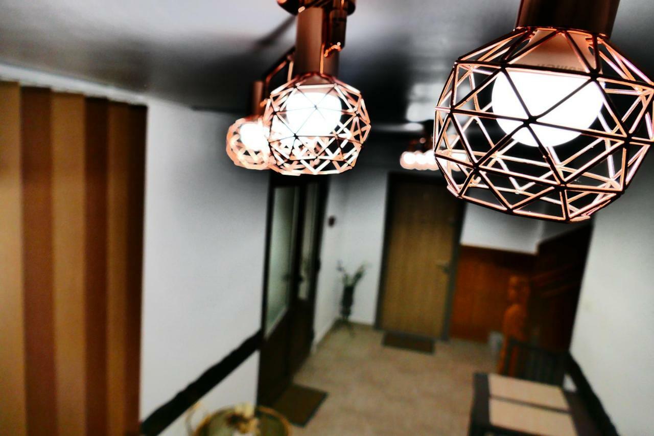 Hotel Pensiunea Roua Florilor Anina Esterno foto